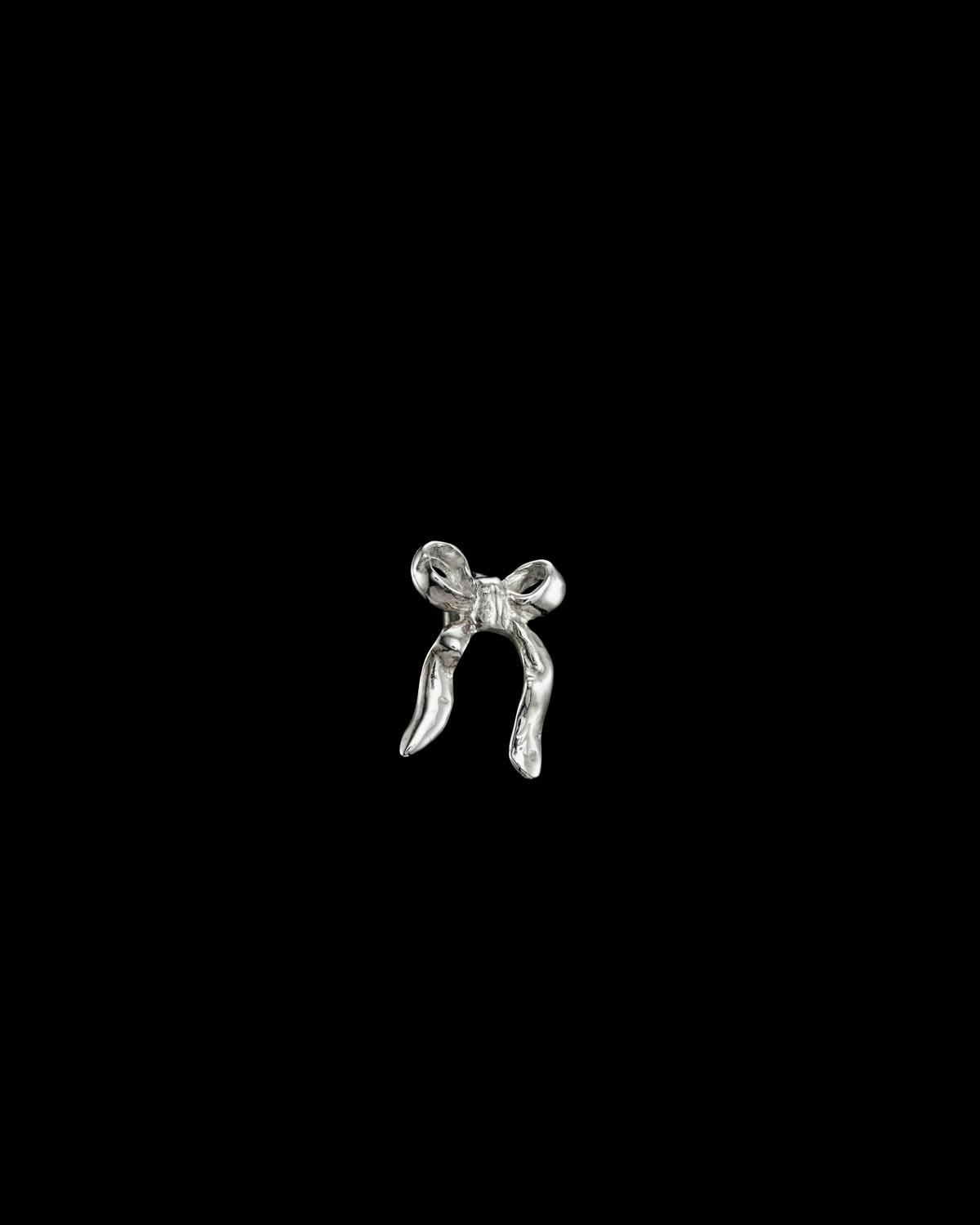 Bow Ear Stud