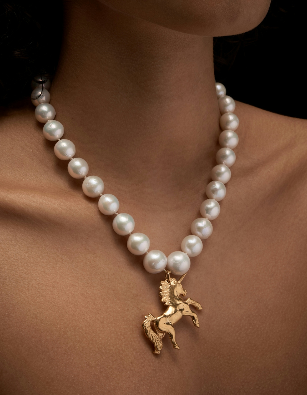 Large Unicorn Pearl Necklace-image-1