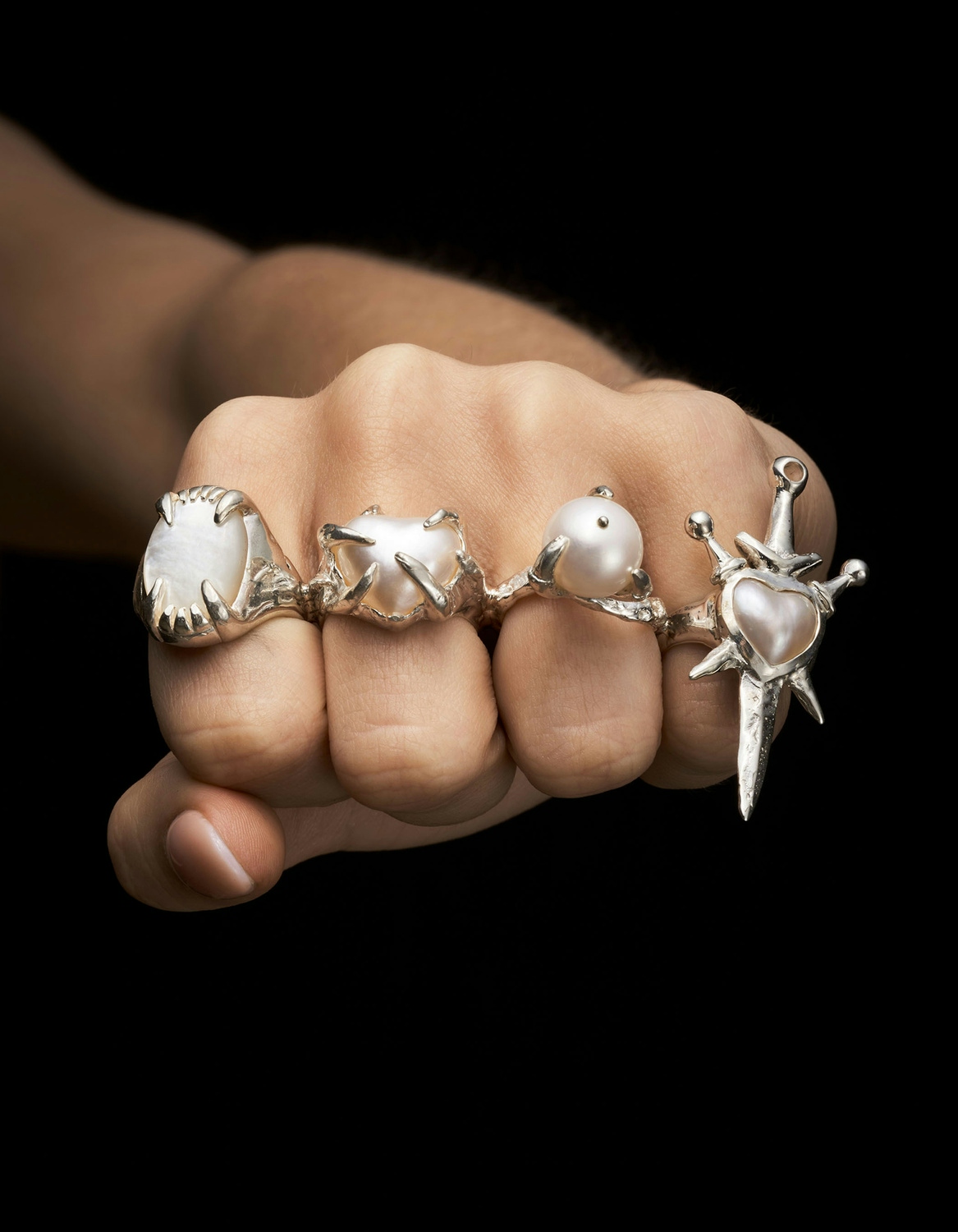 The Knuckleduster-image-6