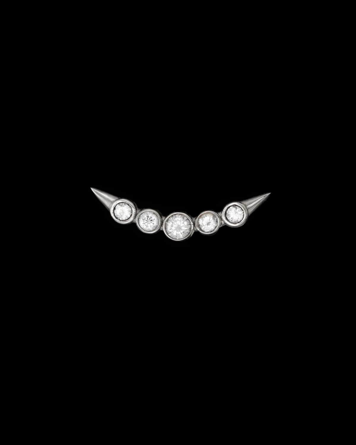 Dragon’s Tail Large Diamond Ear Stud