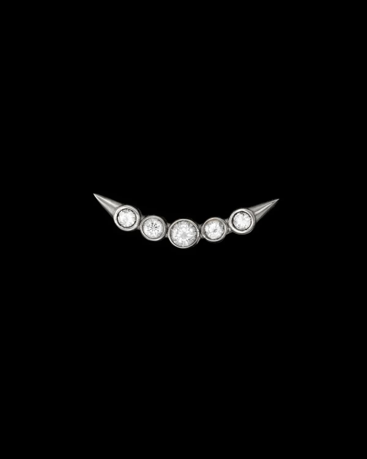 Dragon’s Tail Large Diamond Ear Stud
