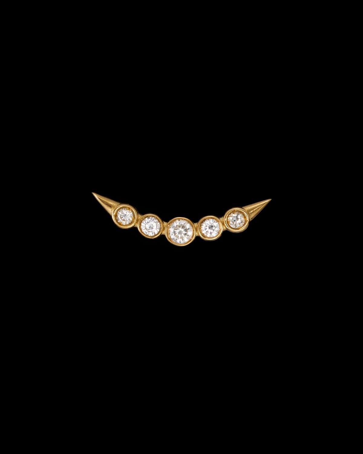 Dragon’s Tail Large Diamond Ear Stud