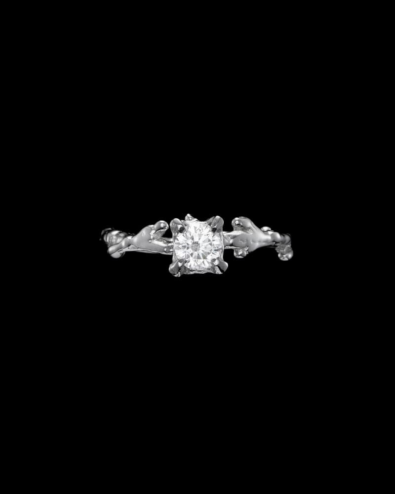 18K White Gold - 0.5 CT Diamond