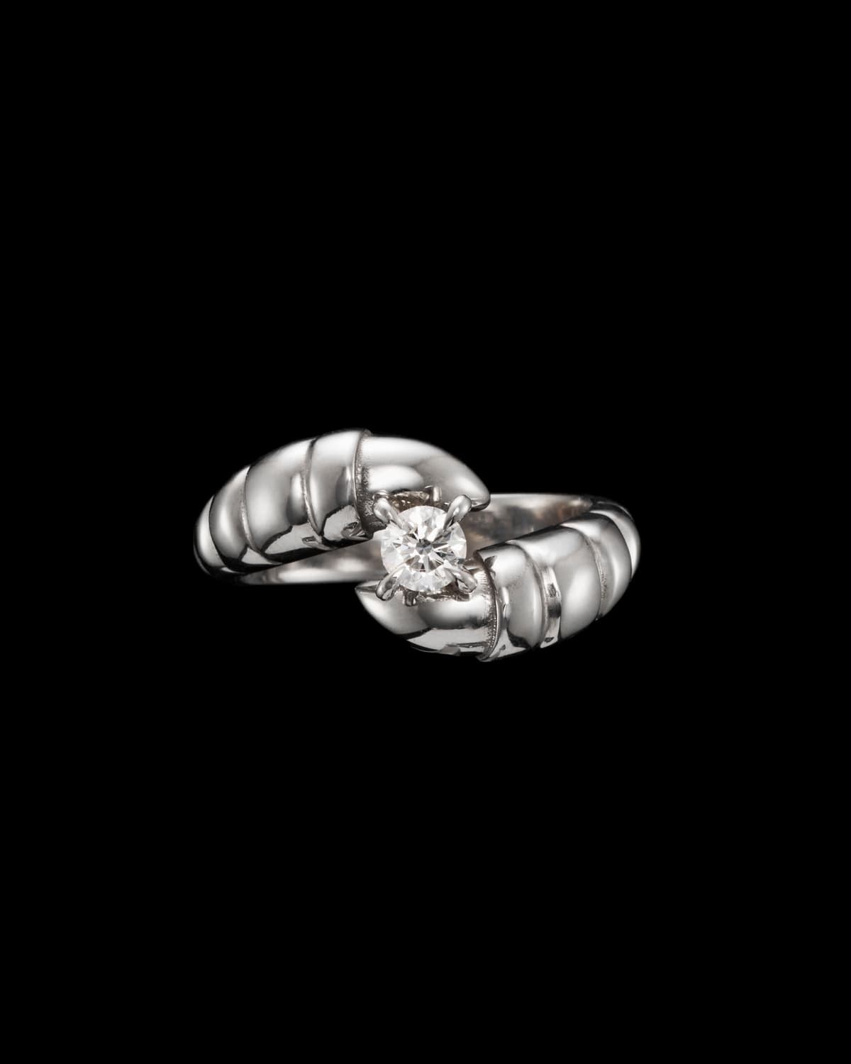 Claw Stone Diamond Ring