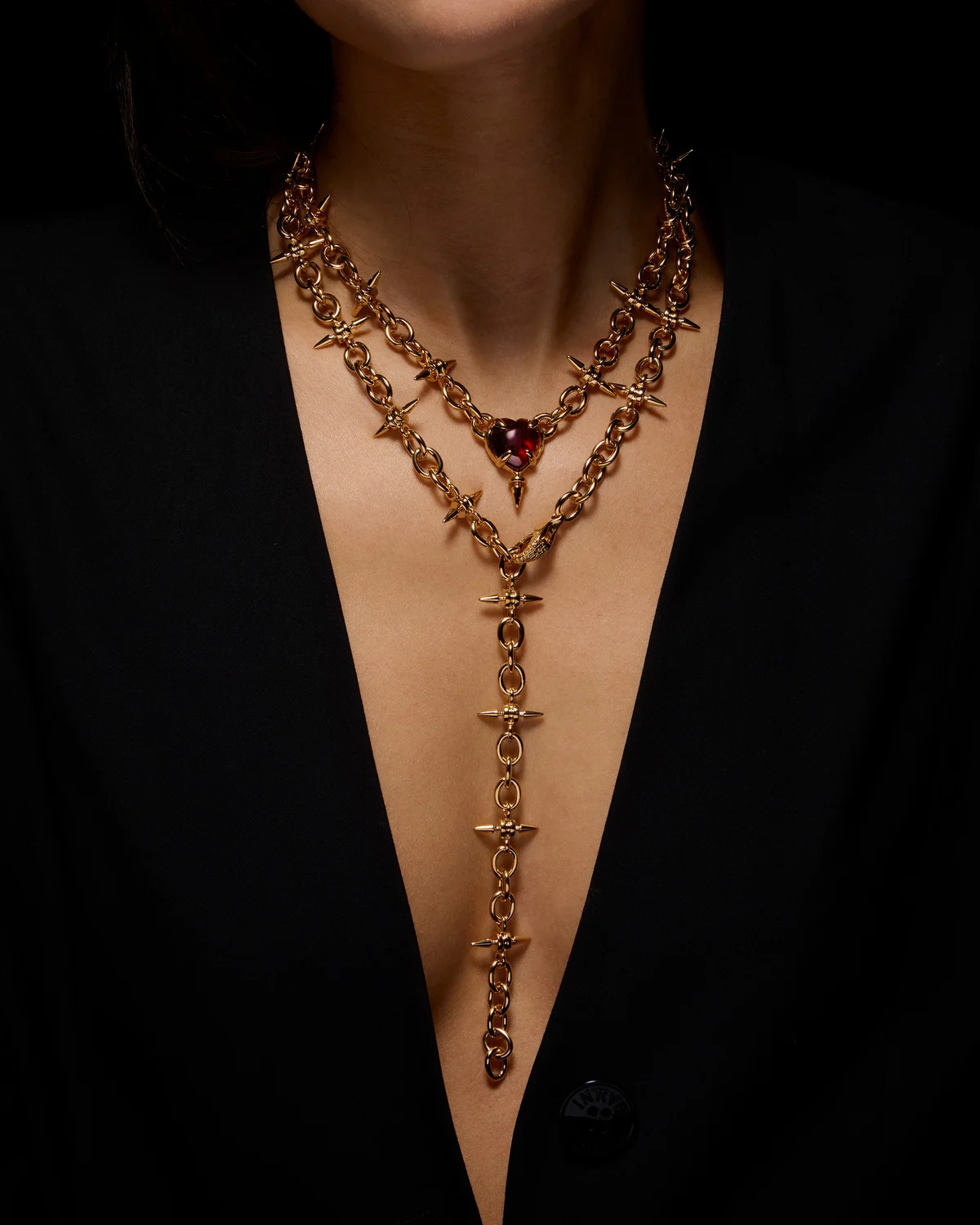 The Queen's Necklace-image-2