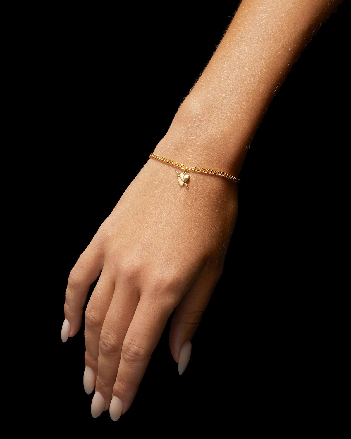 Tuvstarr's Heart Bracelet-image-1