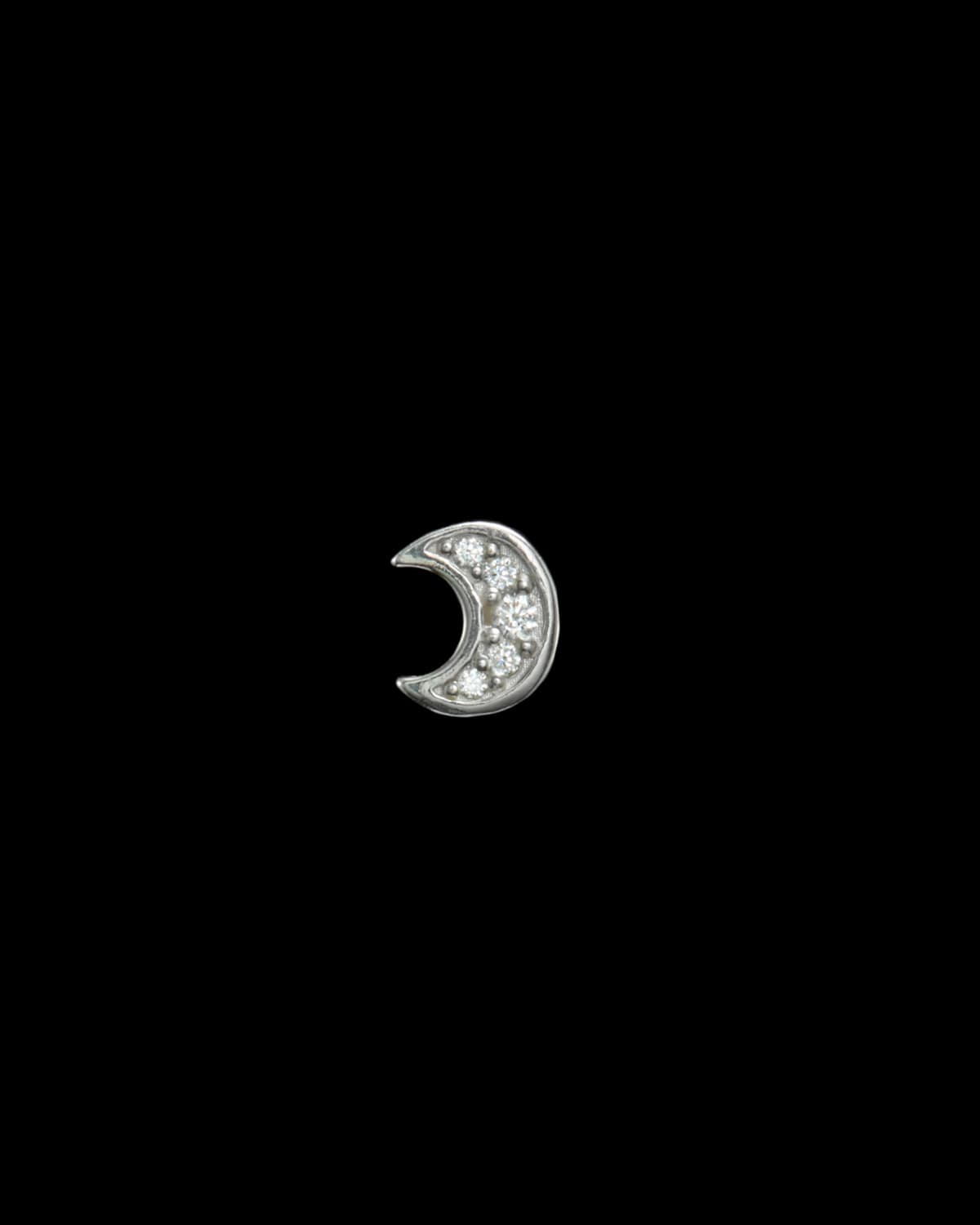 Moon Diamond Ear Stud