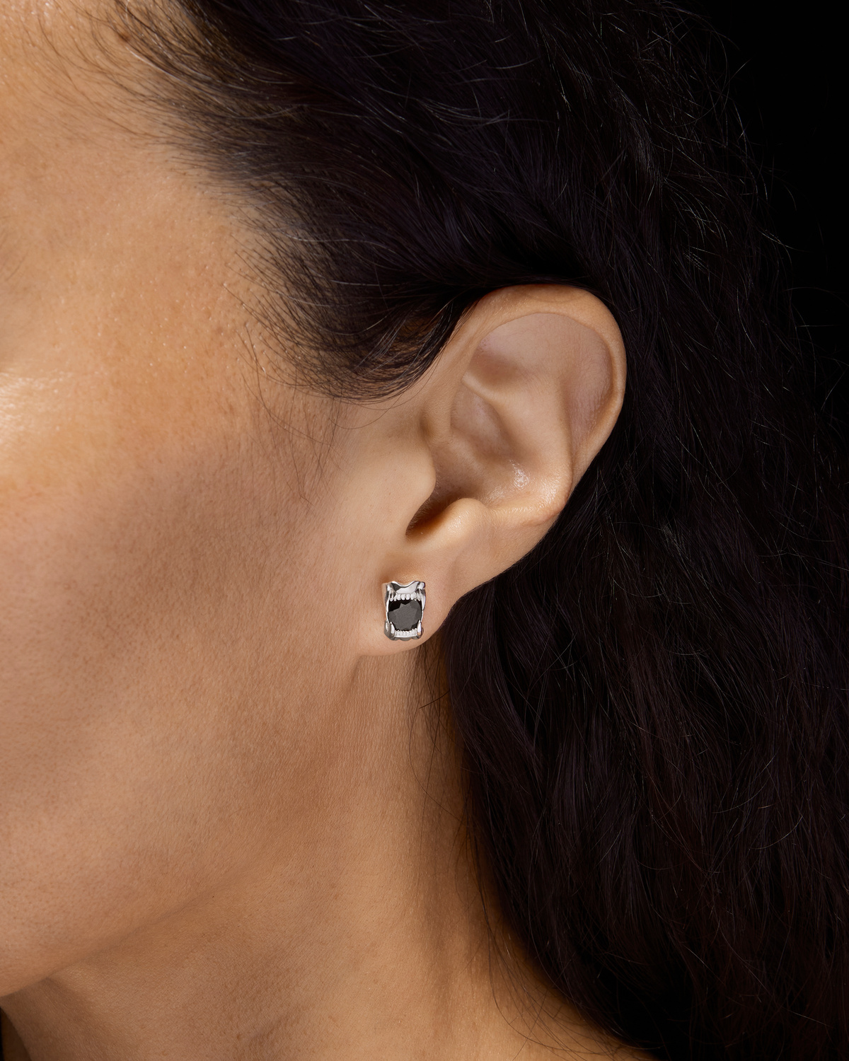Tiny Jaw Stone Ear Stud-image-2