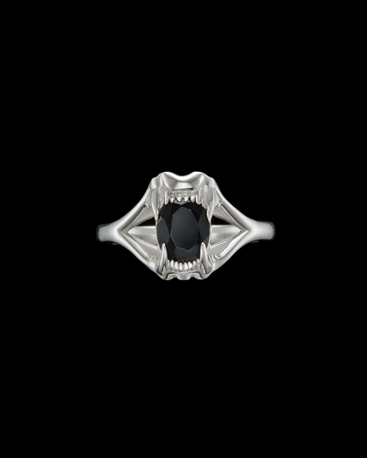 Tiny Jaw Stone Ring