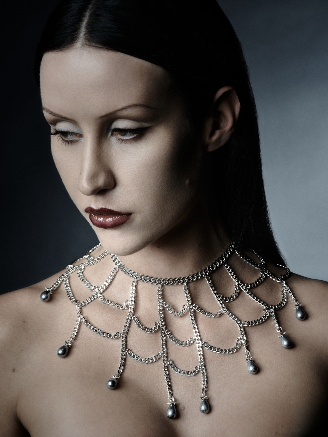 The Spider's Web Neckpiece-image-5