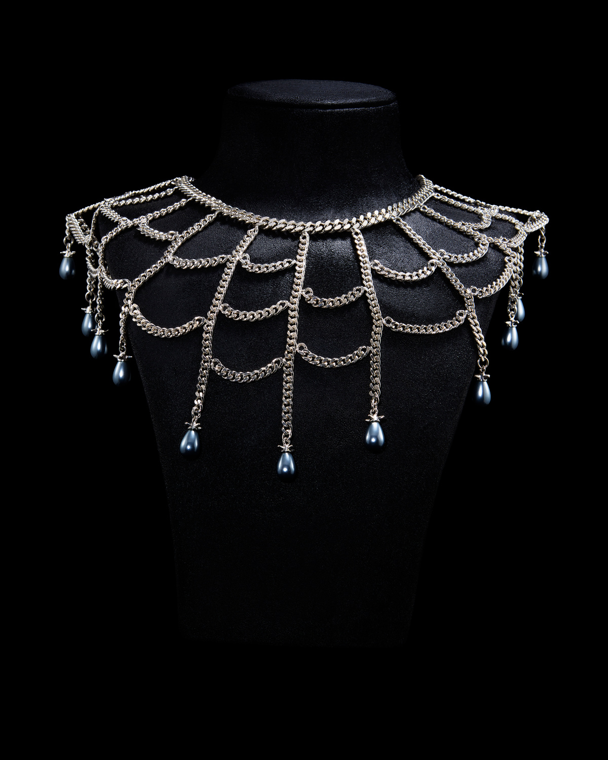 The Spider's Web Neckpiece-image-0
