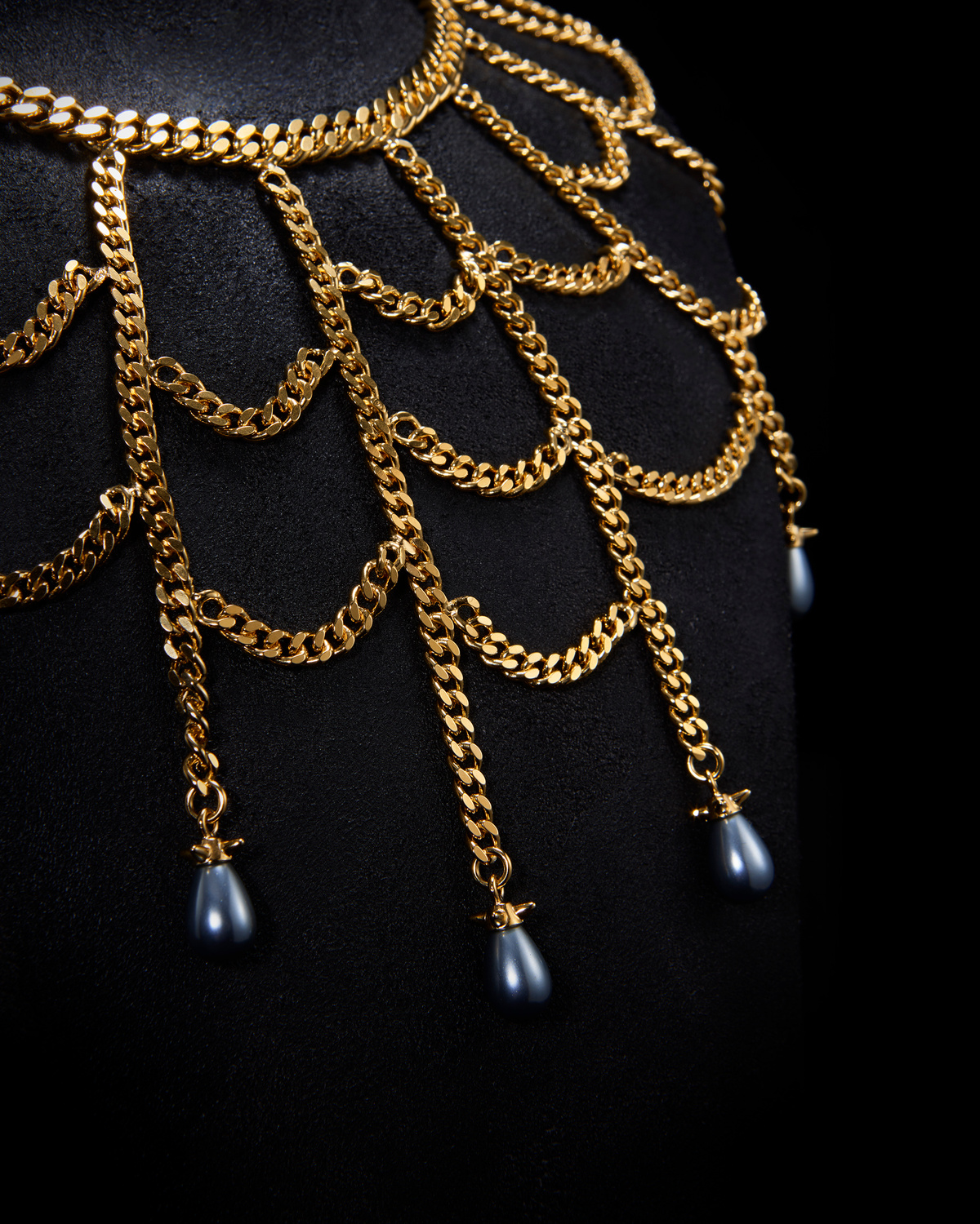 The Spider's Web Neckpiece-image-1
