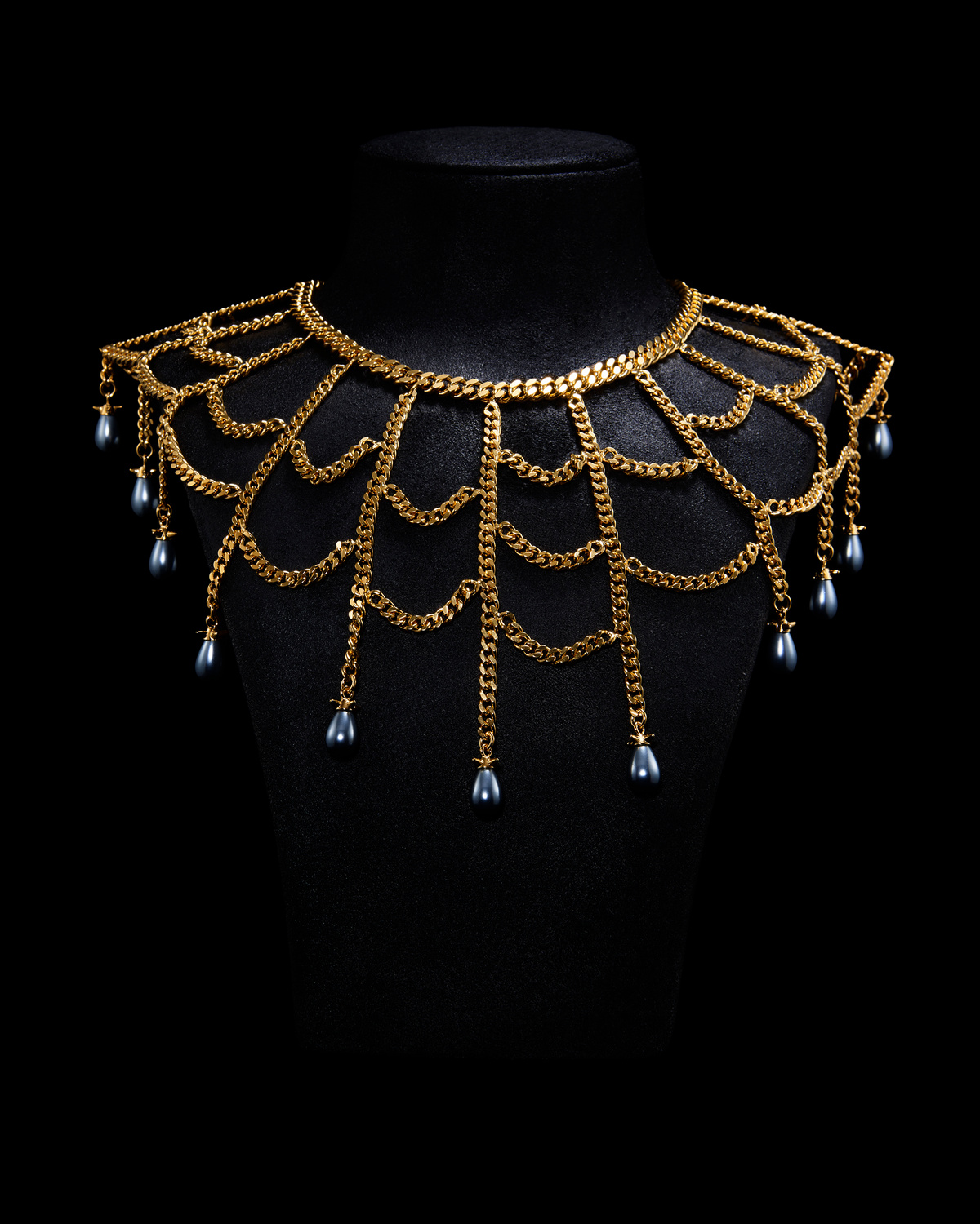 The Spider's Web Neckpiece-image-0