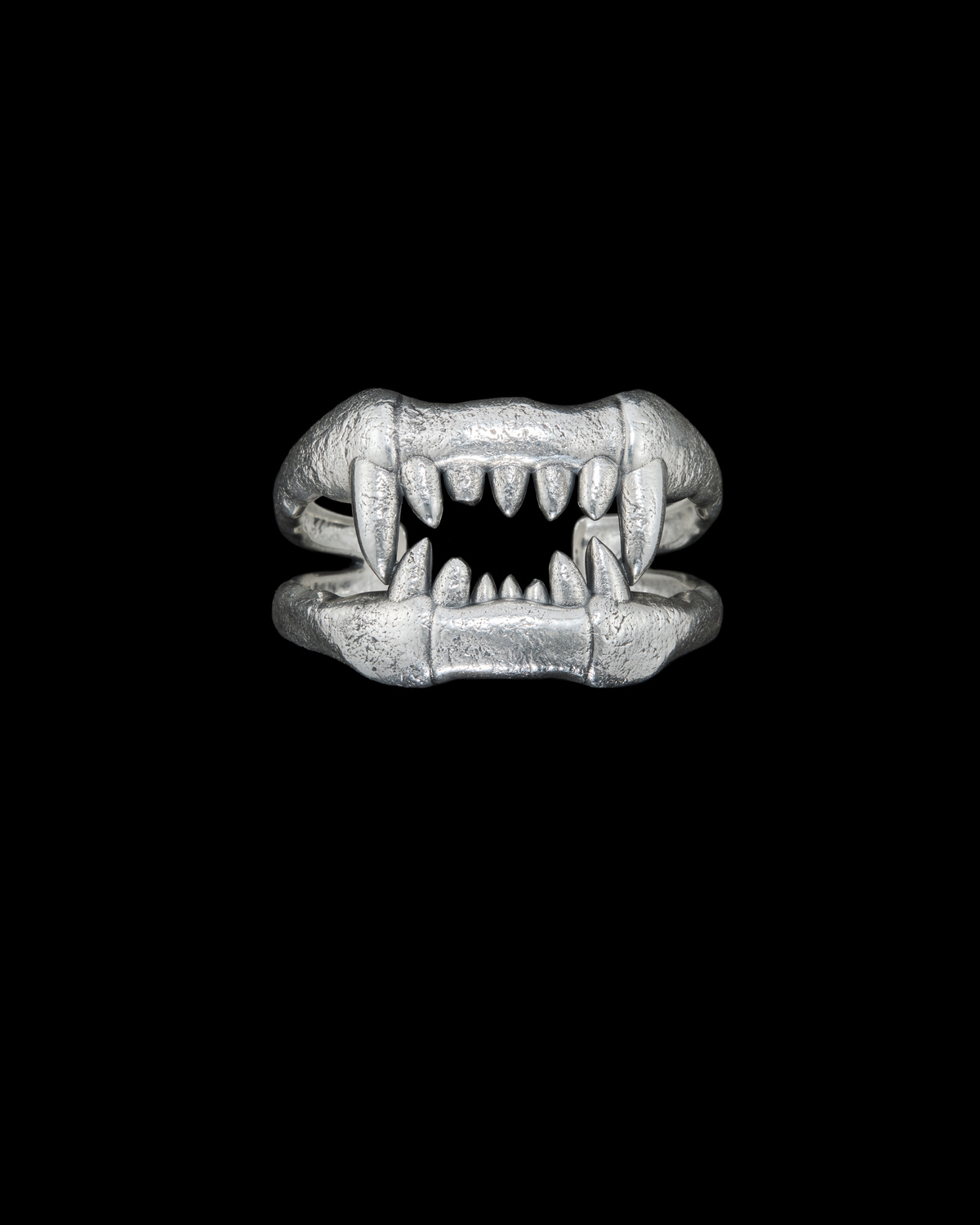 The Creatures Kiss Cuff-image-1