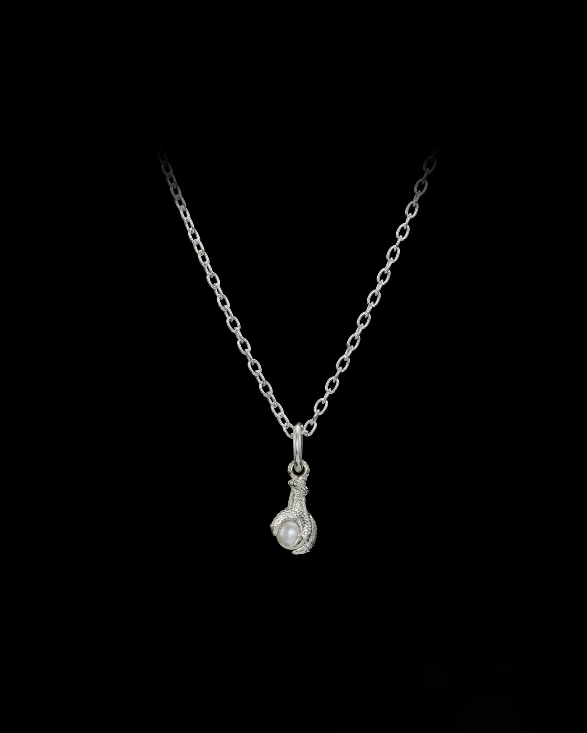Tiny Claw Pearl Necklace-image-0