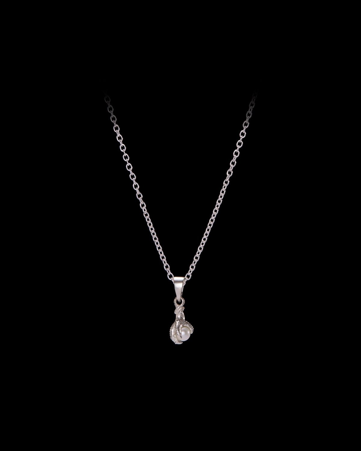 Tiny Claw Pearl Necklace-image-0