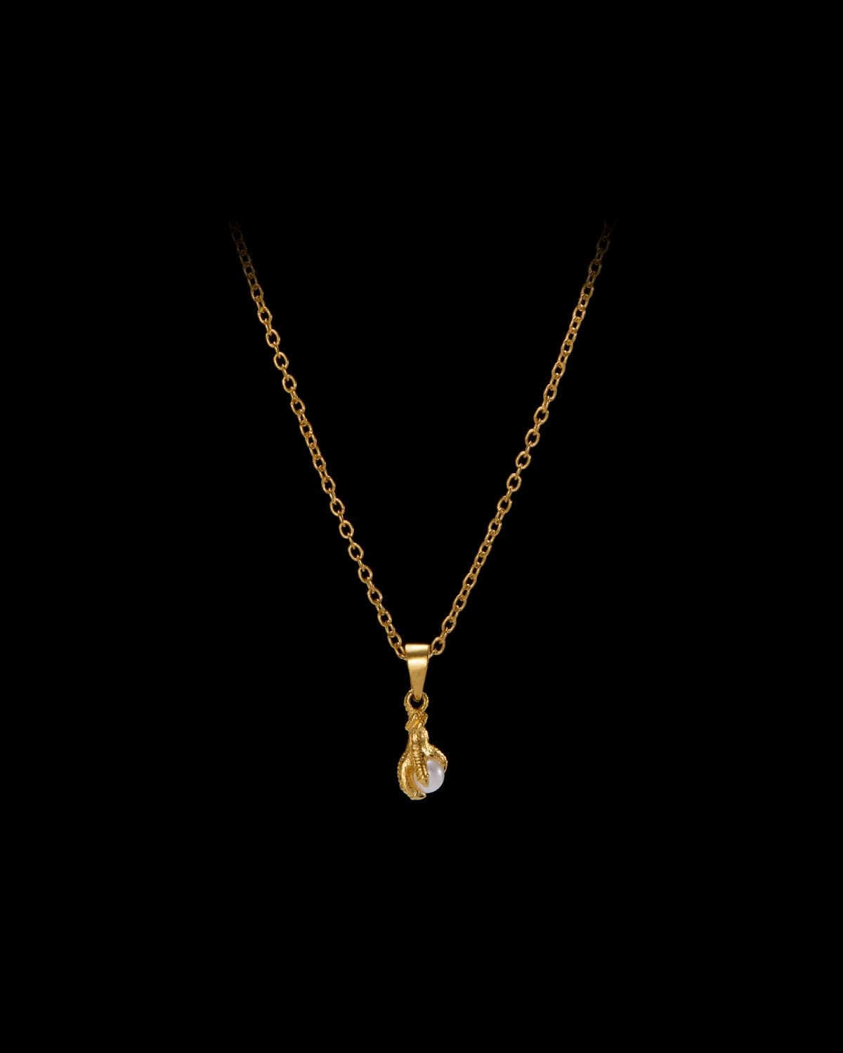 Tiny Claw Pearl Necklace
